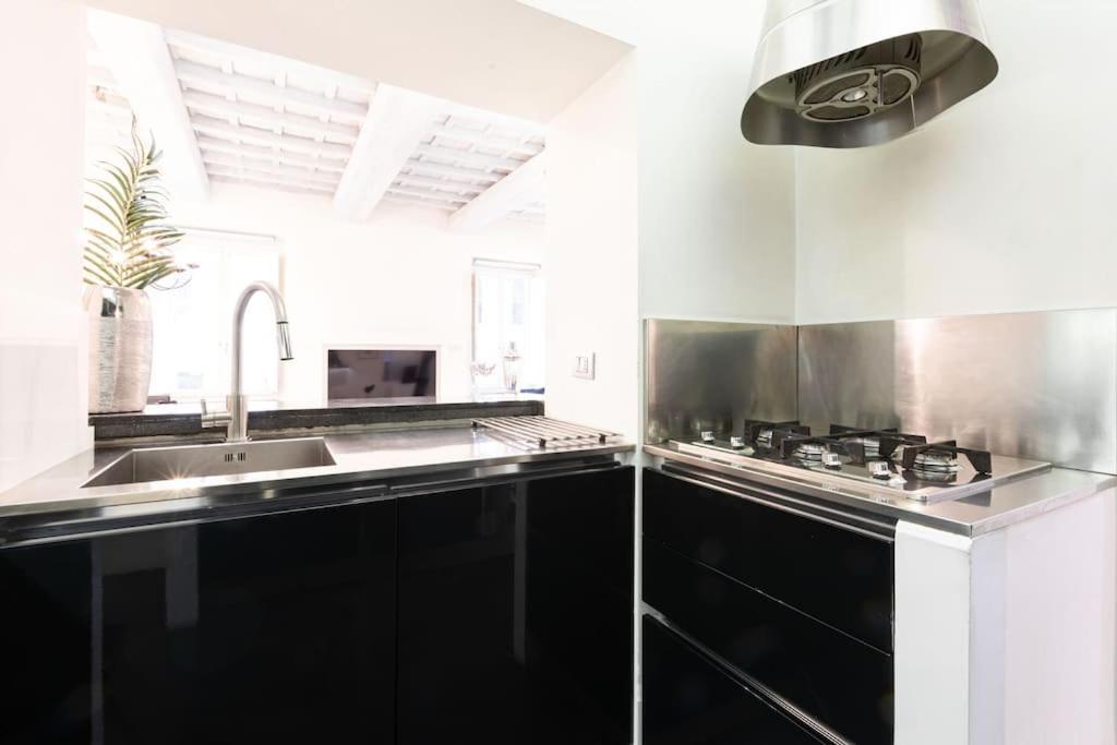 Manara57 Dream Apartment Trastevere - Topcollection Рим Екстериор снимка